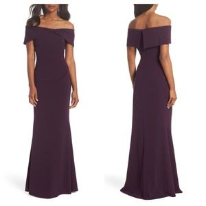 Eliza J Knot Front Off the Shoulder Gown Size 4